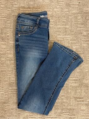 Wallflower Lucious Curvy Women's Blue Denim Jeans size 7